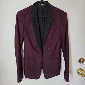 Express Women's Blazer Suit Jacket 3 Button Maroon w/Black Lapels Size 4 EUC